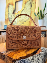 Load image into Gallery viewer, Top Hand Purse