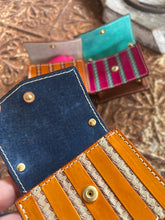 Load image into Gallery viewer, Top Hand Purse Charm
